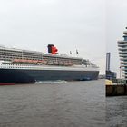 Impressionen aus dem Hamburger Hafen mit der Queen Mary2