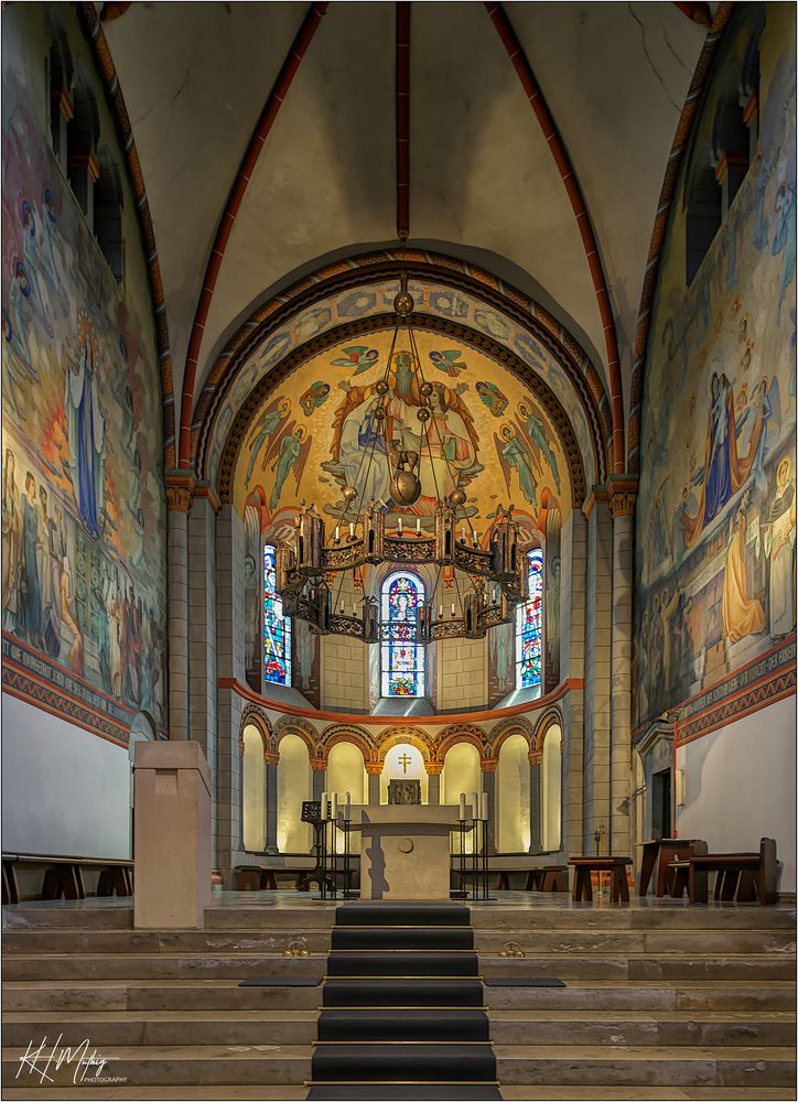 *** Impressionen aus der  Pfarrkirche Maria Himmelfahrt in Andernach ***
