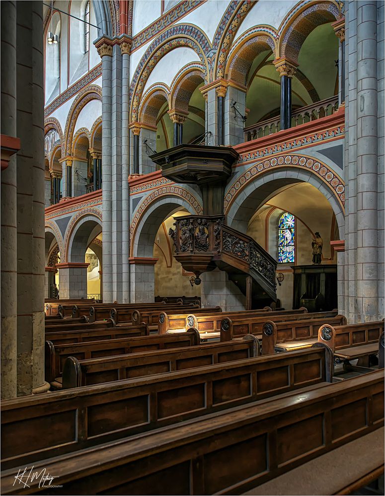 *** Impressionen aus der Pfarrkirche Maria Himmelfahrt in Andernach ***