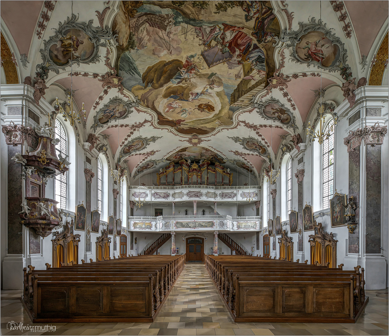 *** Impressionen aus der Pfarrkirche St. Martinus in Erbach ***