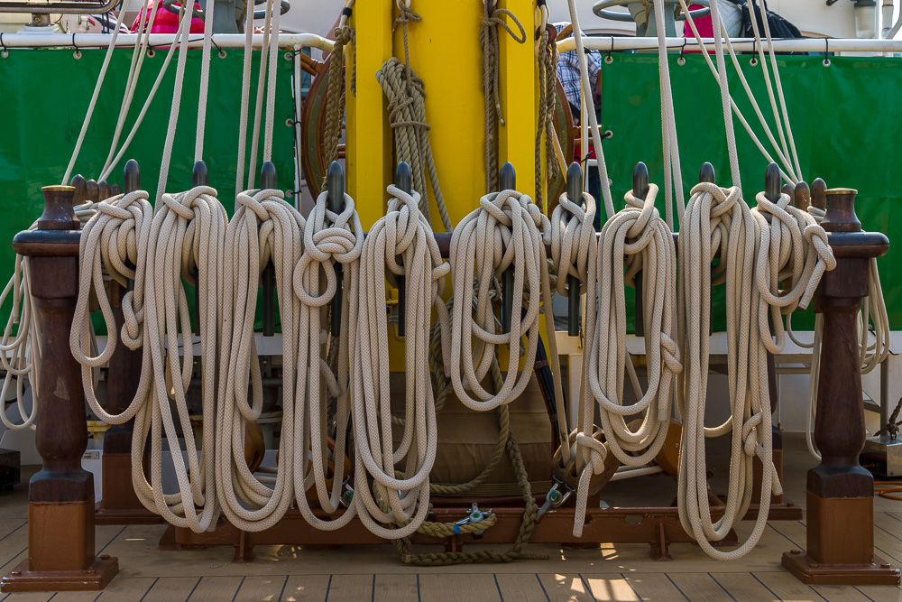 Impressionen Sail 2015 - Bremerhaven (Alexander von Humboldt II - Tauwerk)