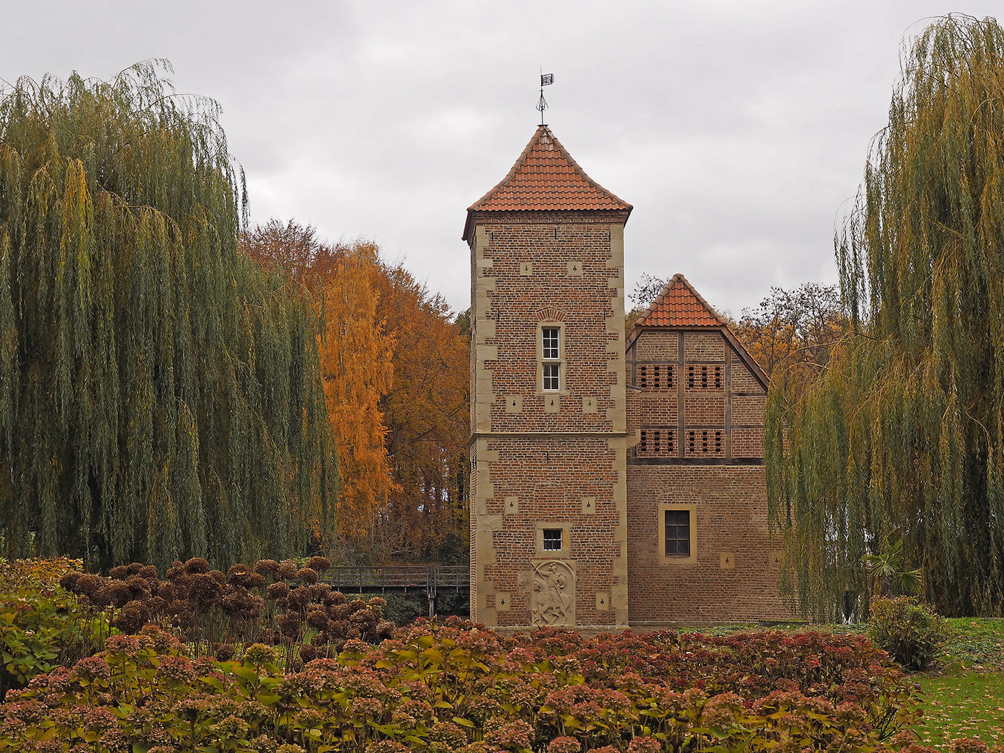 Impressionen vom Herbstmarkt im Park von Wasserschloss Hülshoff ...