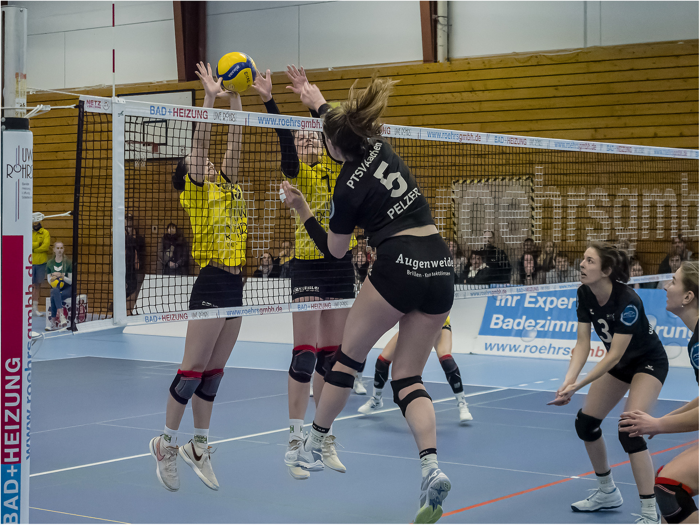 Impressionen vom Volleyball