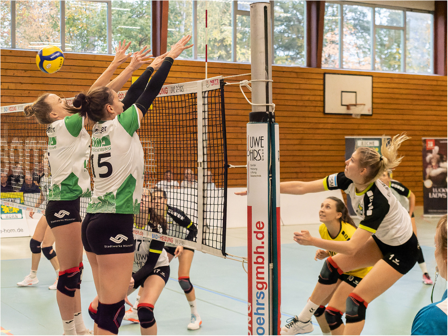 Impressionen vom Volleyball