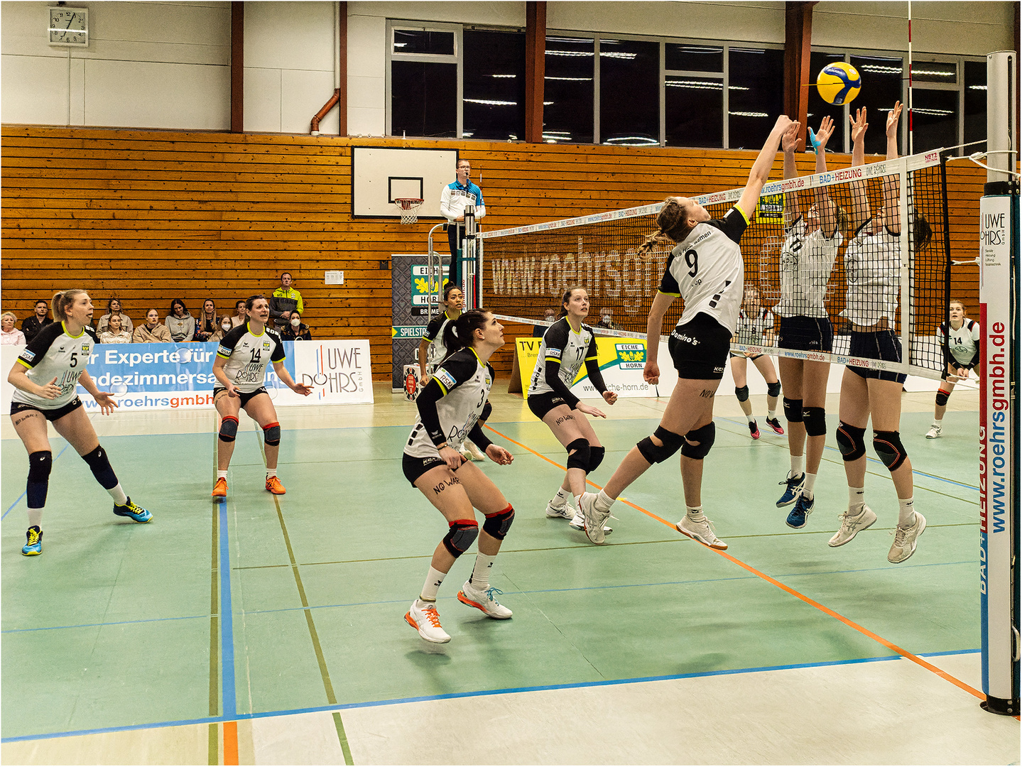 Impressionen vom Volleyball