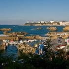 Impressions de Biarritz 39 -- Vue sur le port, la baie et le phare