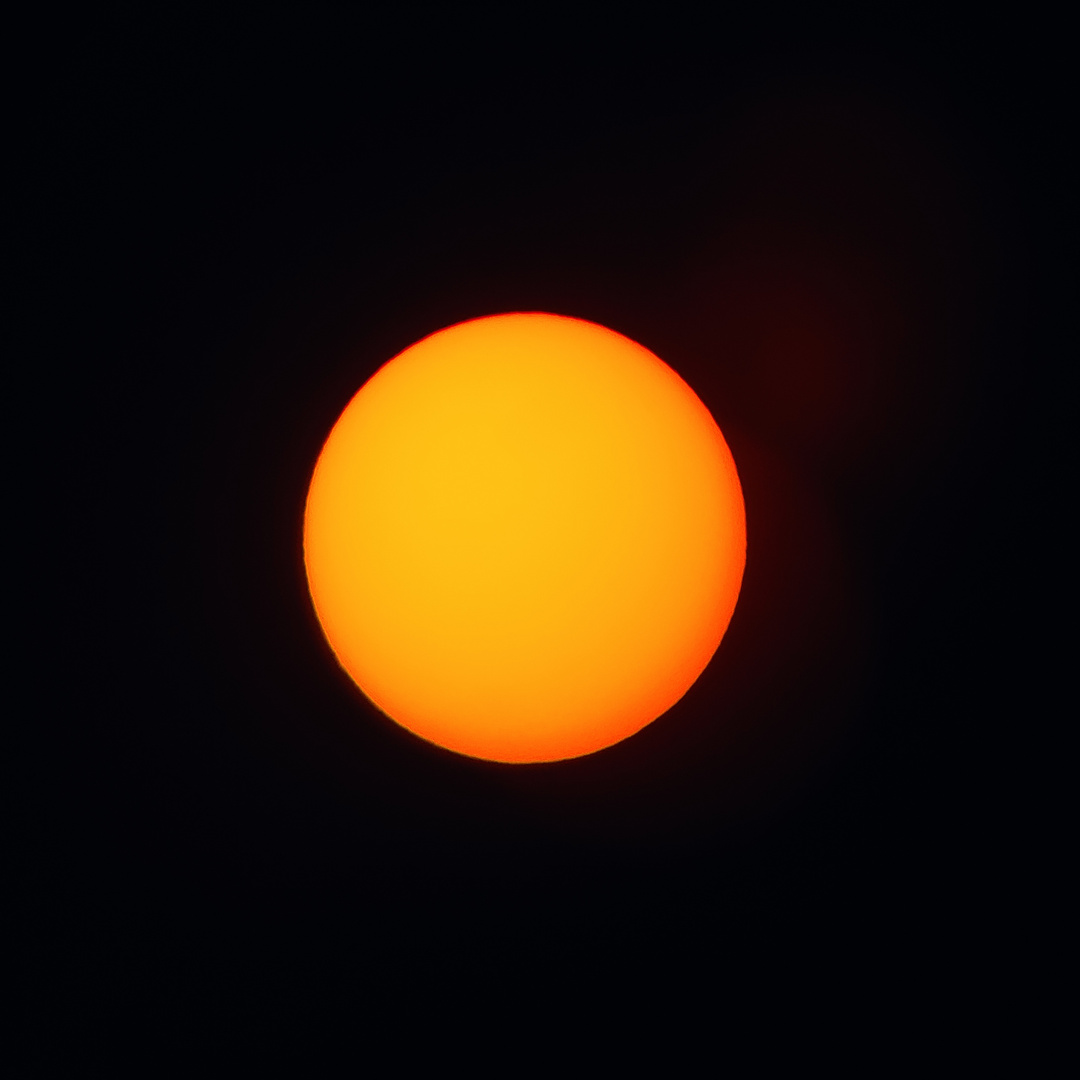in 150 Mio km Entfernung, unsere Sonne