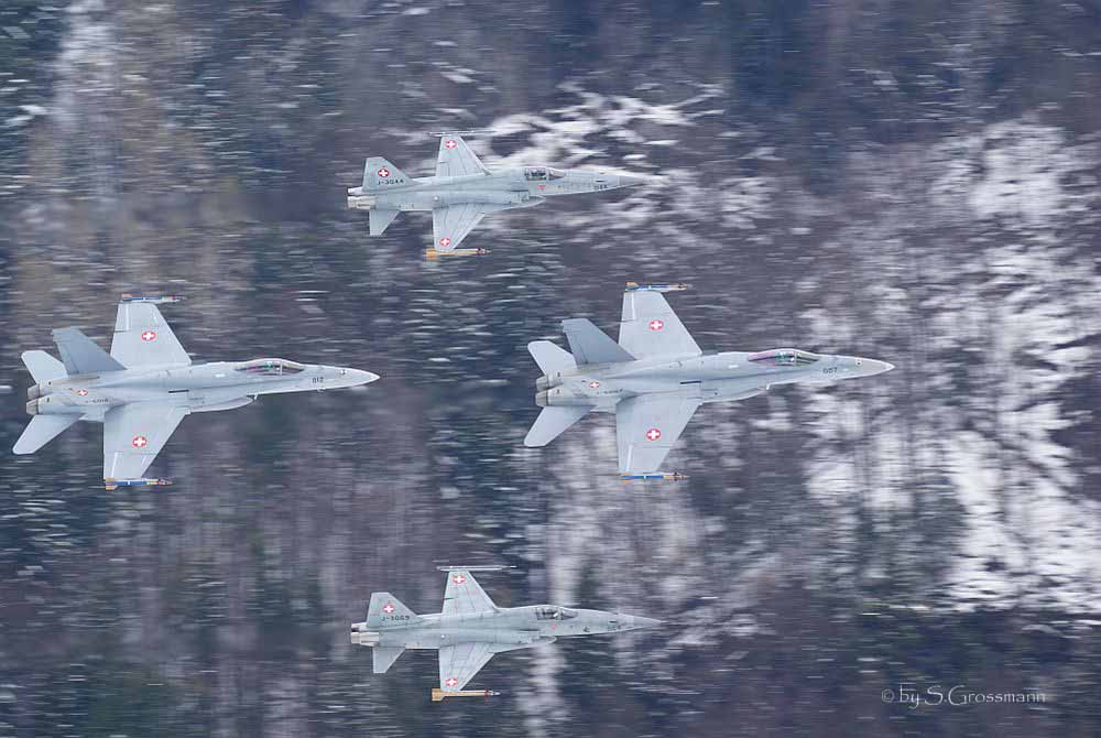 in 4 Formation "Meiringen 07"