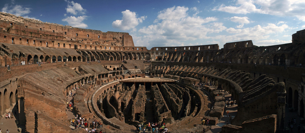 in amphitheatrum flavium (in colosseum)