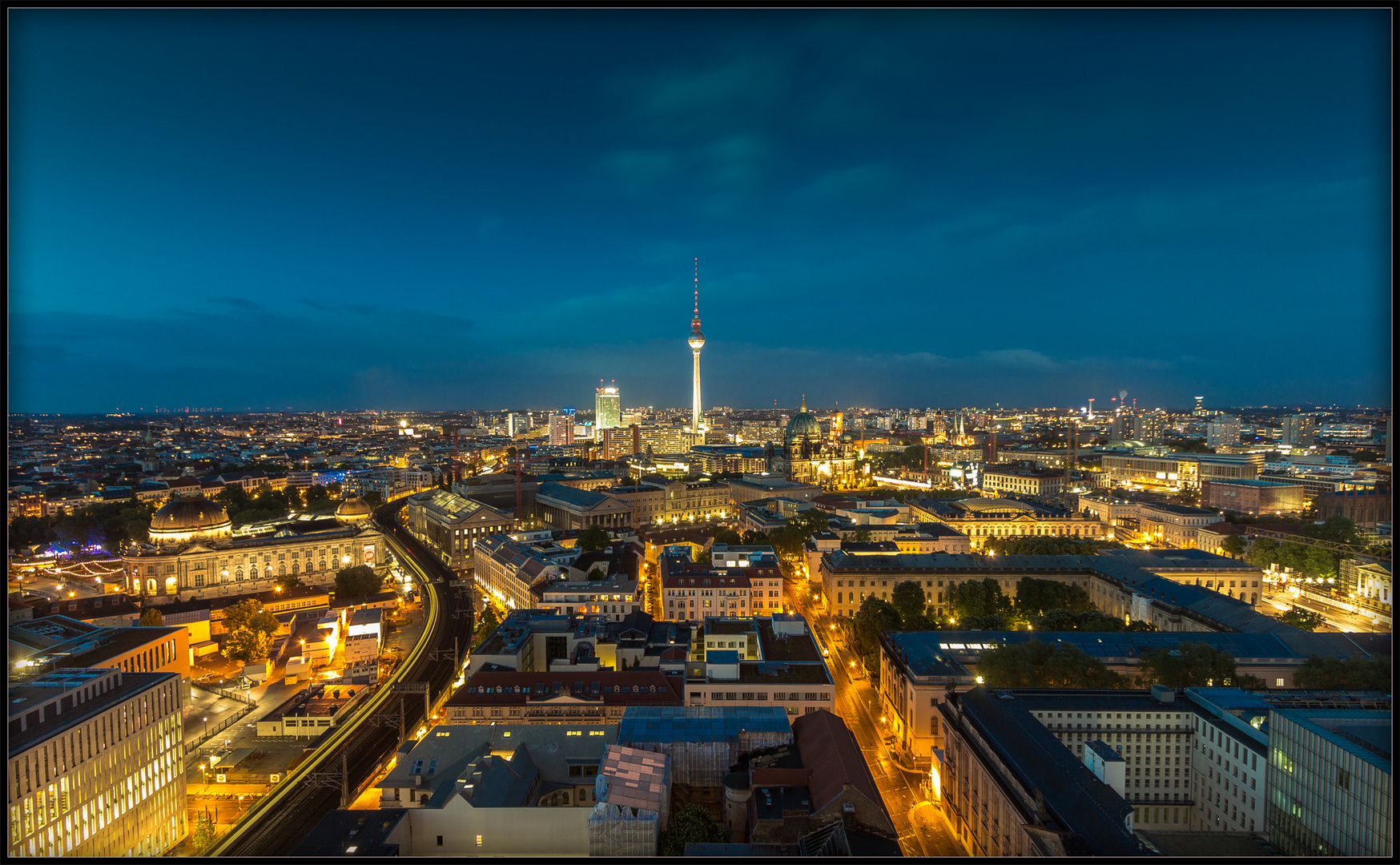 In Berlin gehen die Lichter an