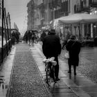 In bici, Naviglio Grande di Milano