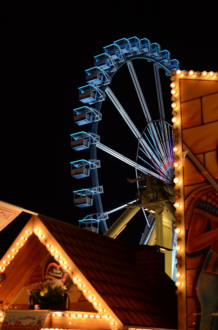 In blau .. war es besonders schön! Das Riesenrad.