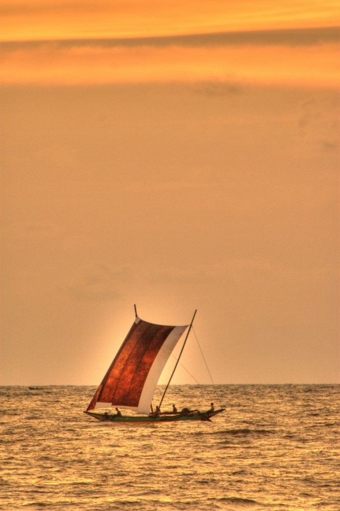 In den Abend segeln