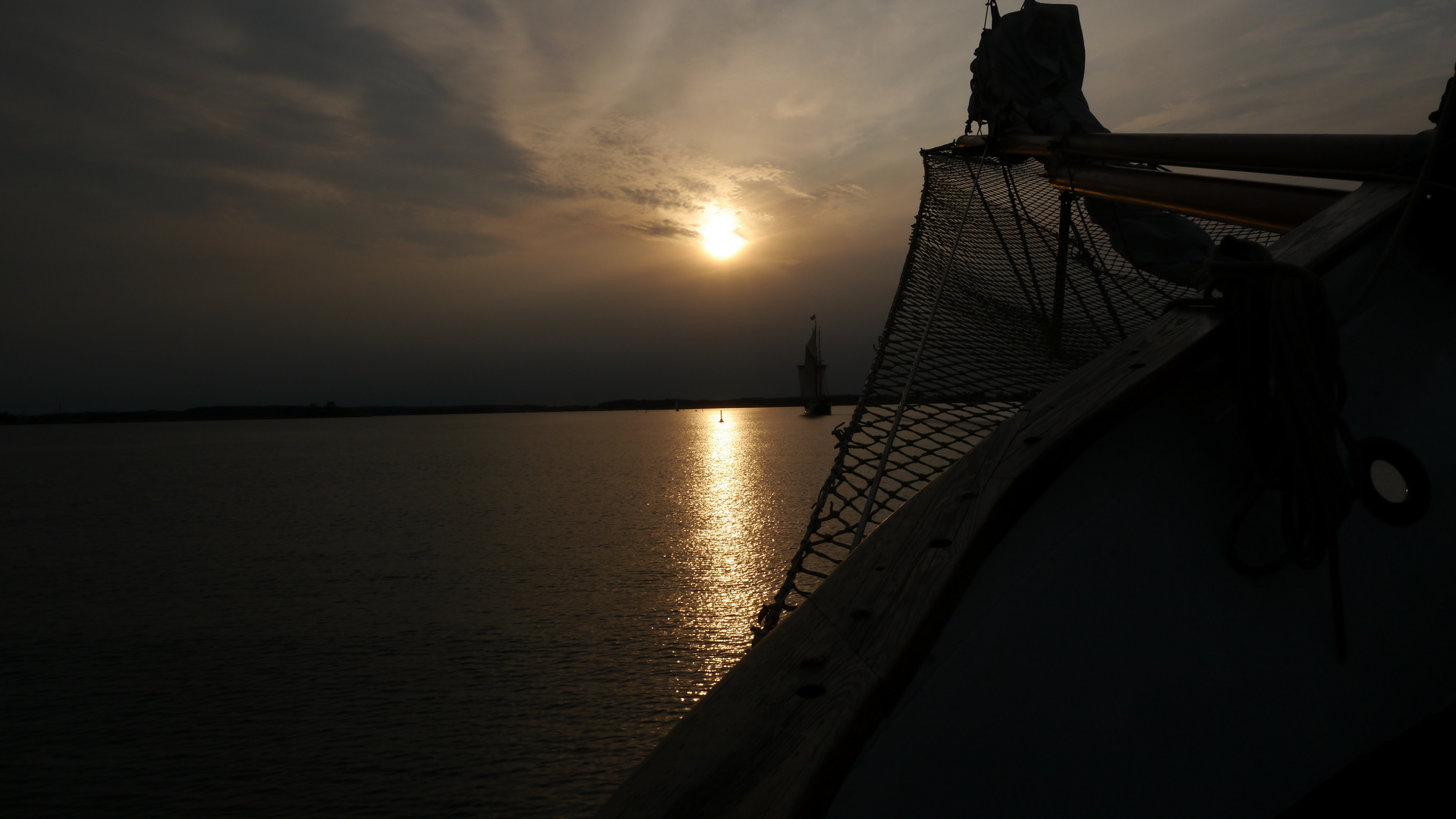In den Abend segeln