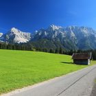 in den Buckelwiesen mit Karwendel