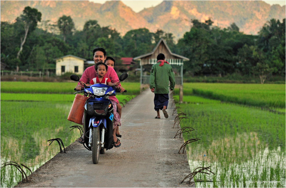 In den Dörfern von Hpa An...