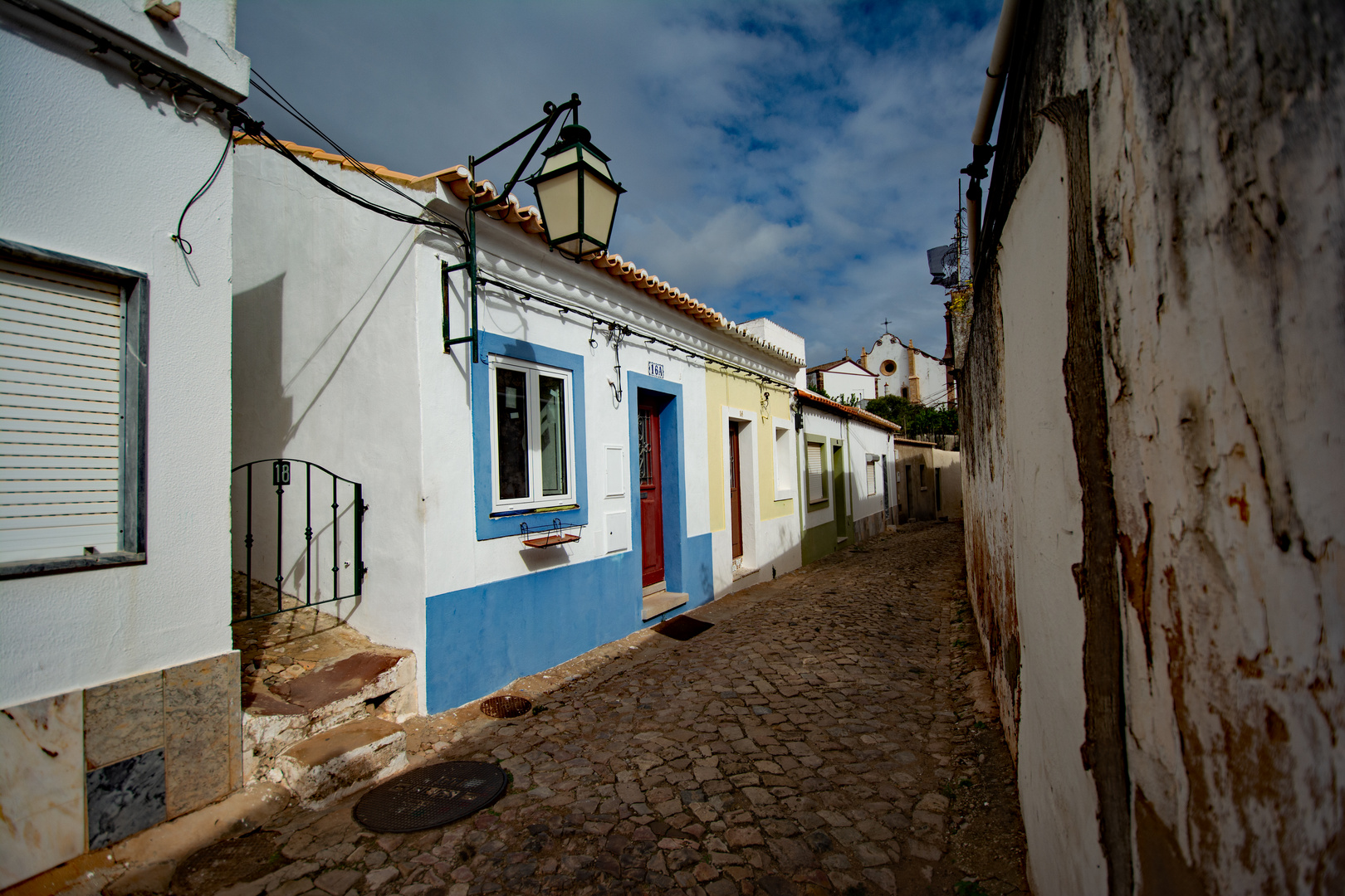 In den Gassen von Alvor (Algarve)