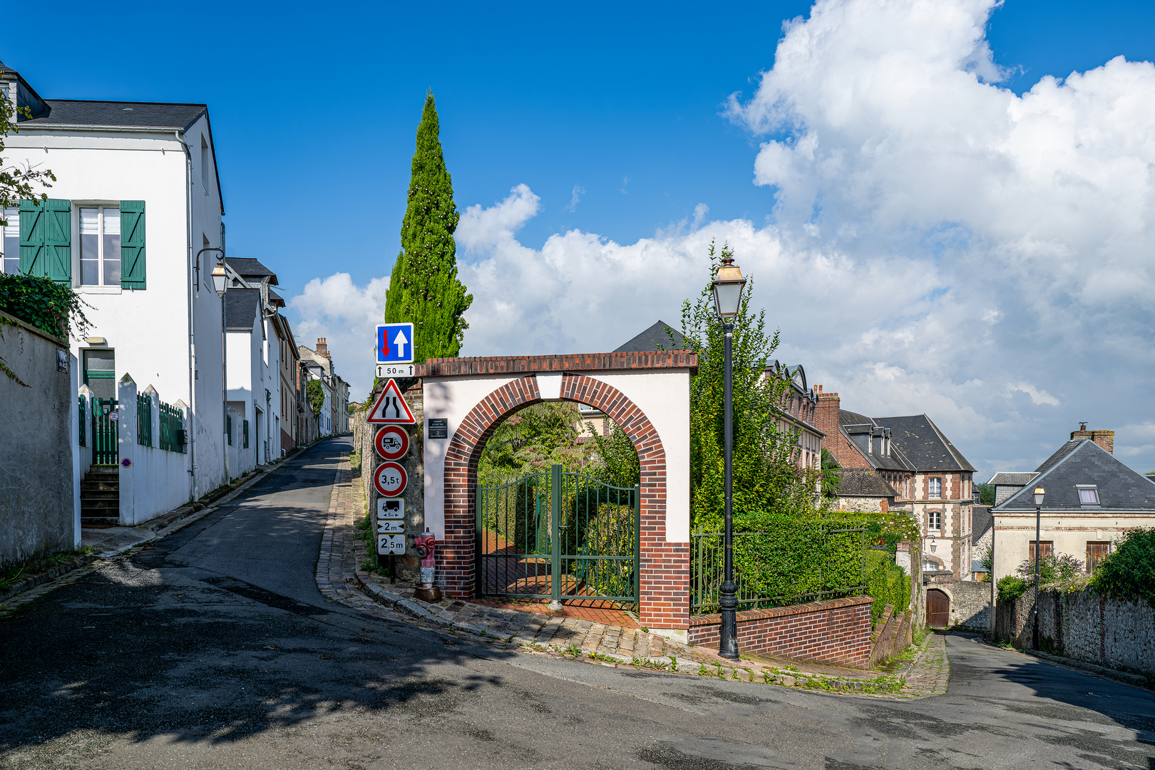 In den Gassen von Honfleur 01