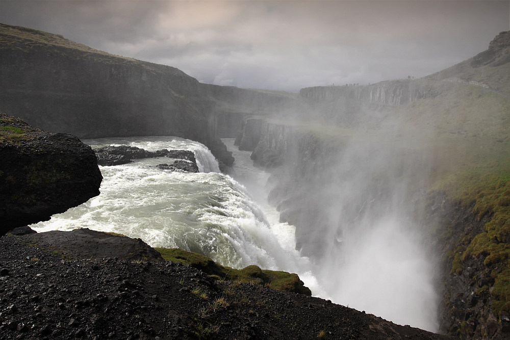 In den Gullfoss...