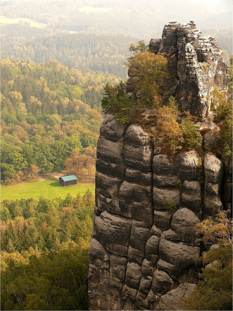 In den Schrammsteinen 