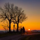 in den Sonnenuntergang hinein geführt