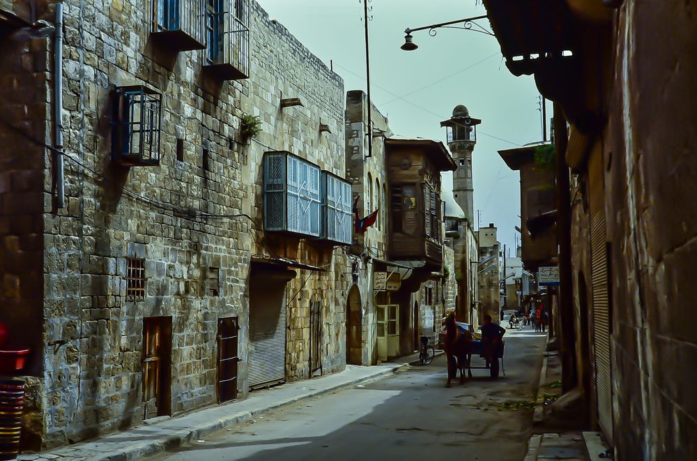 In Den Strassen Von Aleppo Syrien 1 38 Foto Bild Architektur Strassen Brucken Streetfotografie Ohne Menschen Bilder Auf Fotocommunity