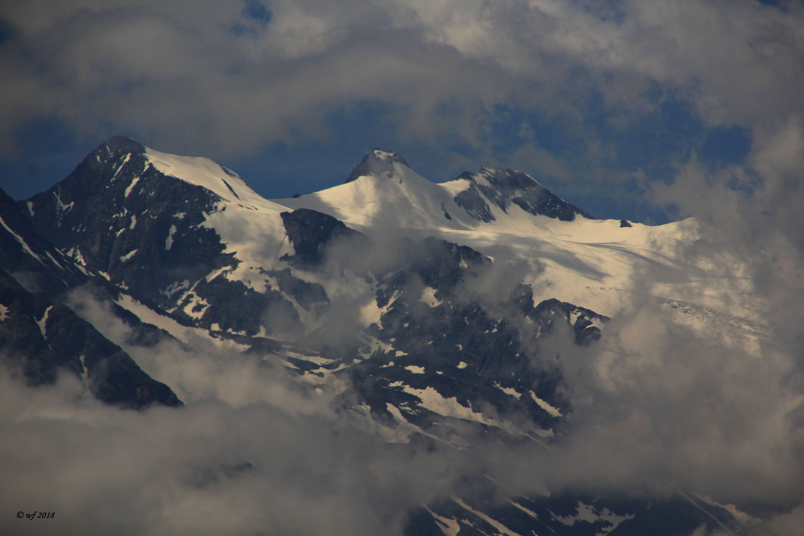 In den Wolken