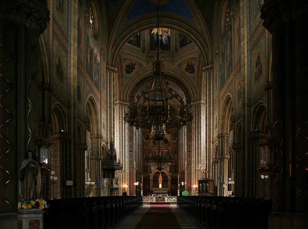 In der Altlerchenfelder Pfarrkirche "Zu den heiligen sieben Zufluchten" (2)