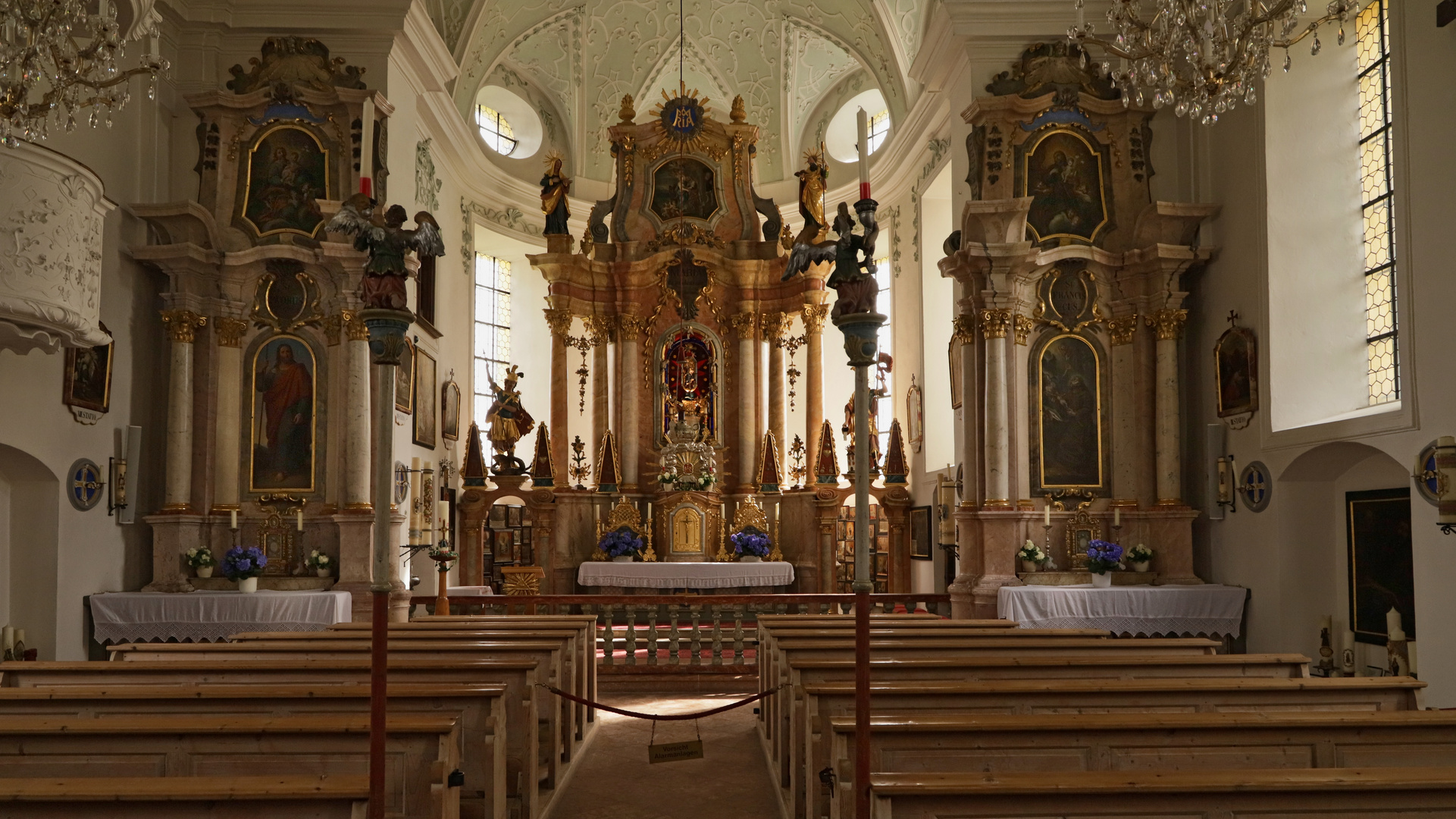 In der barocken Kirche von Ettenberg (2018_09_22_EOS 6D Mark II_7338_ji)