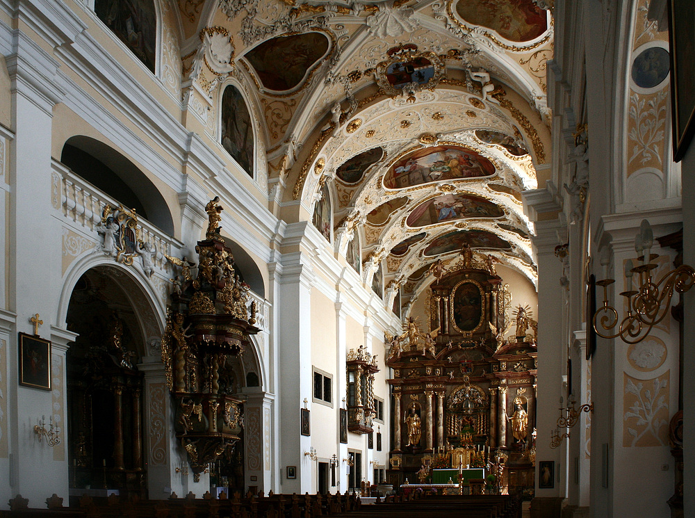 In der Basilika "Maria auf der Heide"