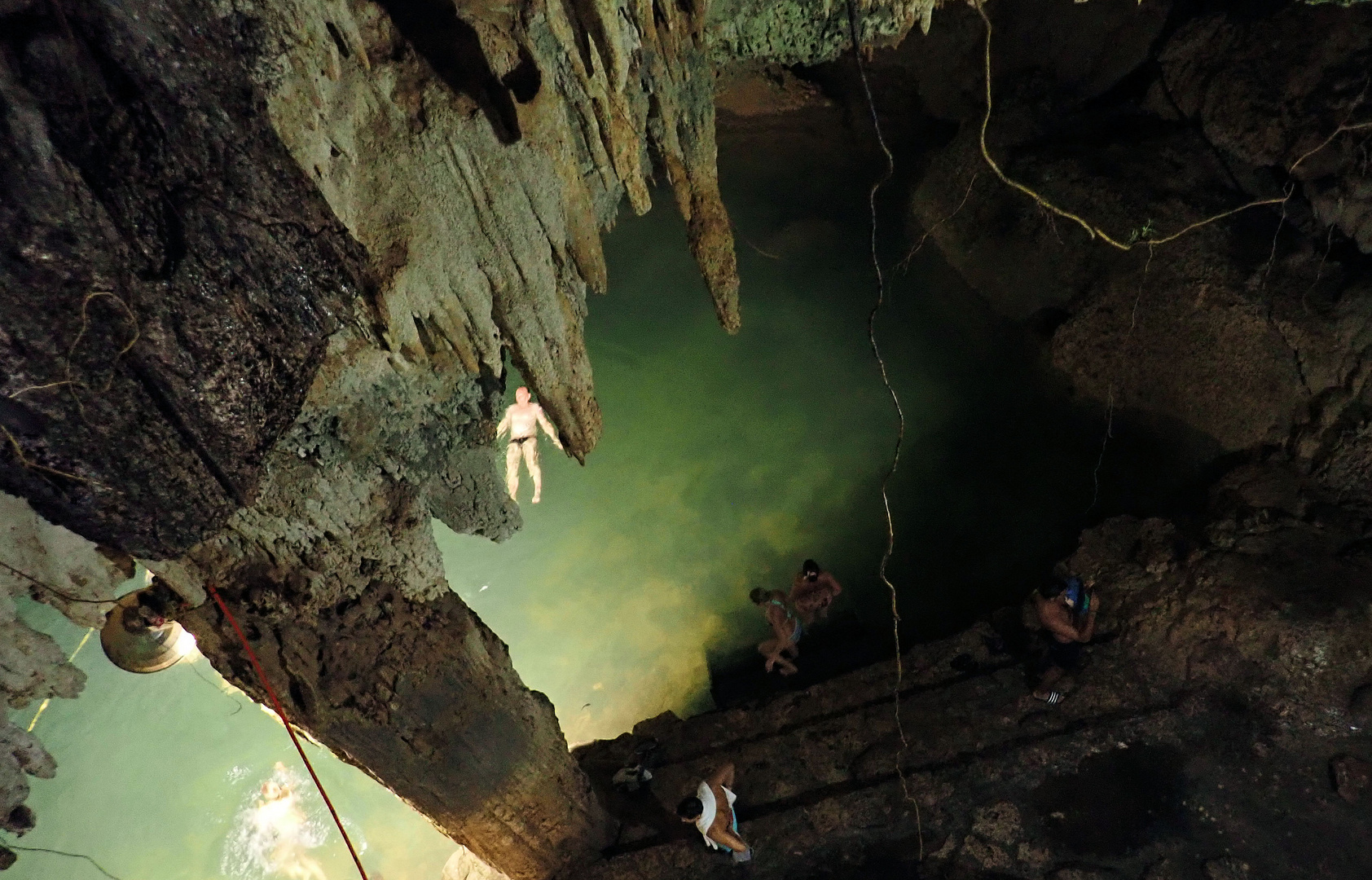 In der Cenote war ich schwimmen ....