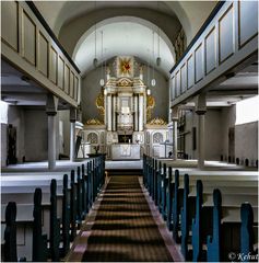 In der Dorfkirche St. Peter