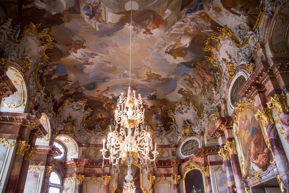 in der Eingangshalle vom Schloss Bruchsal