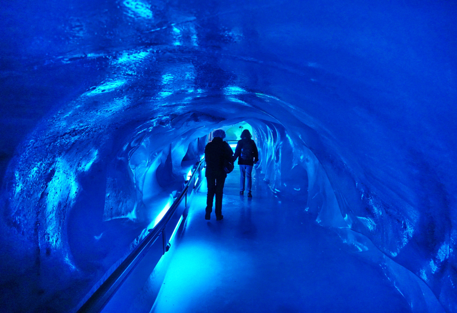 In der Eisgrotte