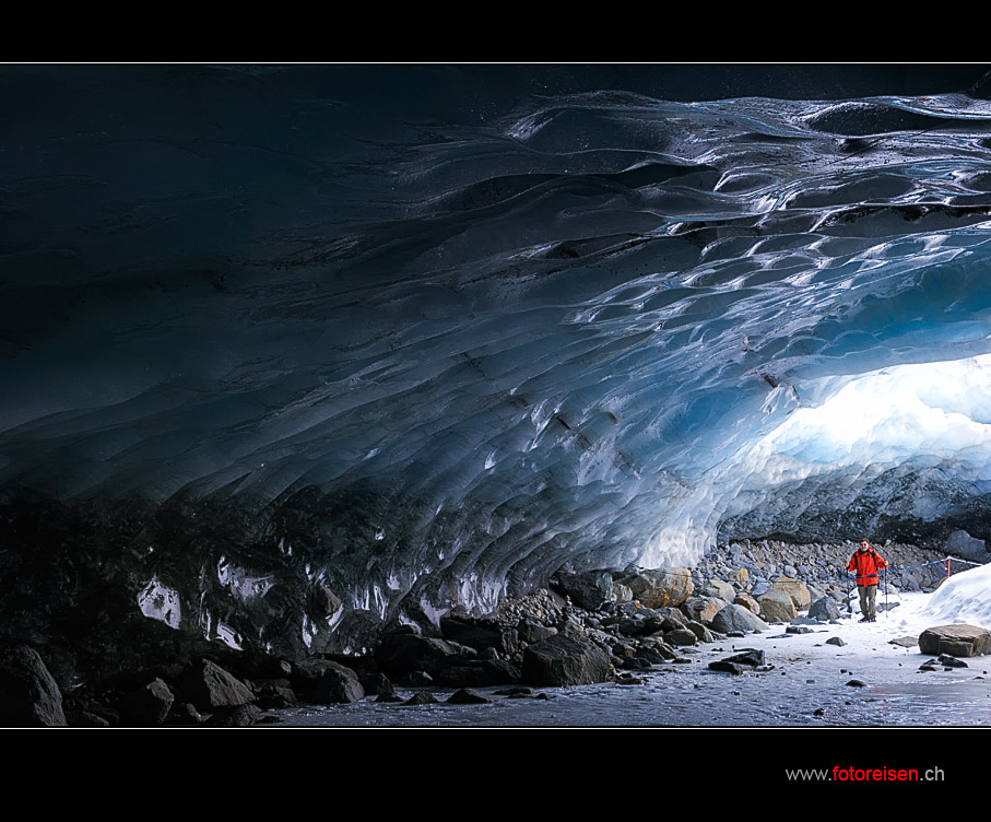 In der Eishöhle des Morteratsch