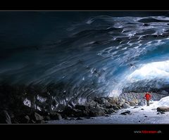 In der Eishöhle des Morteratsch