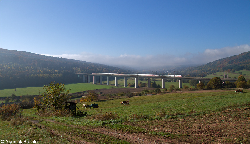 In der Ferne hängt noch Nebel