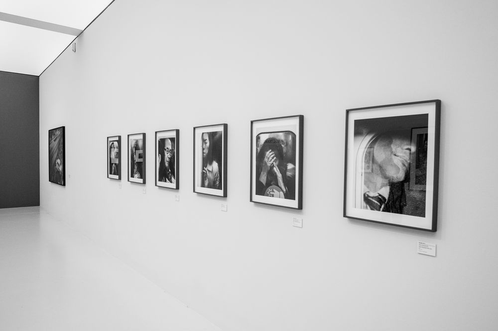 In der Fotoausstellung II