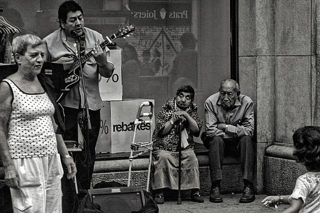 in der fußgängerzone in barcelona