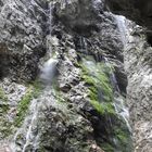 in der ganzen Klamm