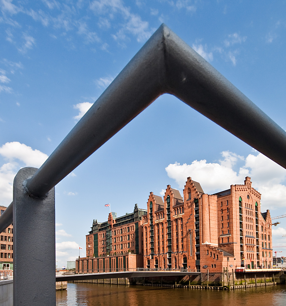 ..in der Hafencity geht es nach oben...