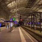 In der Halle des HBF Salzburg