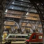 In der Halle von Leipzig Hbf