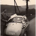 In der Isetta auf Hochzeitsreise