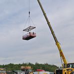 In der Kiesgrube: Der Kran (und Frank)