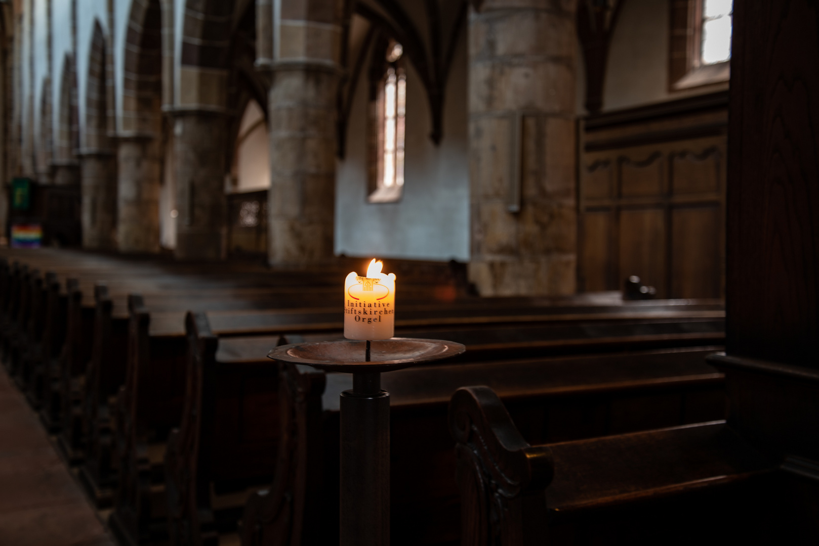 In der Kirche ein Licht