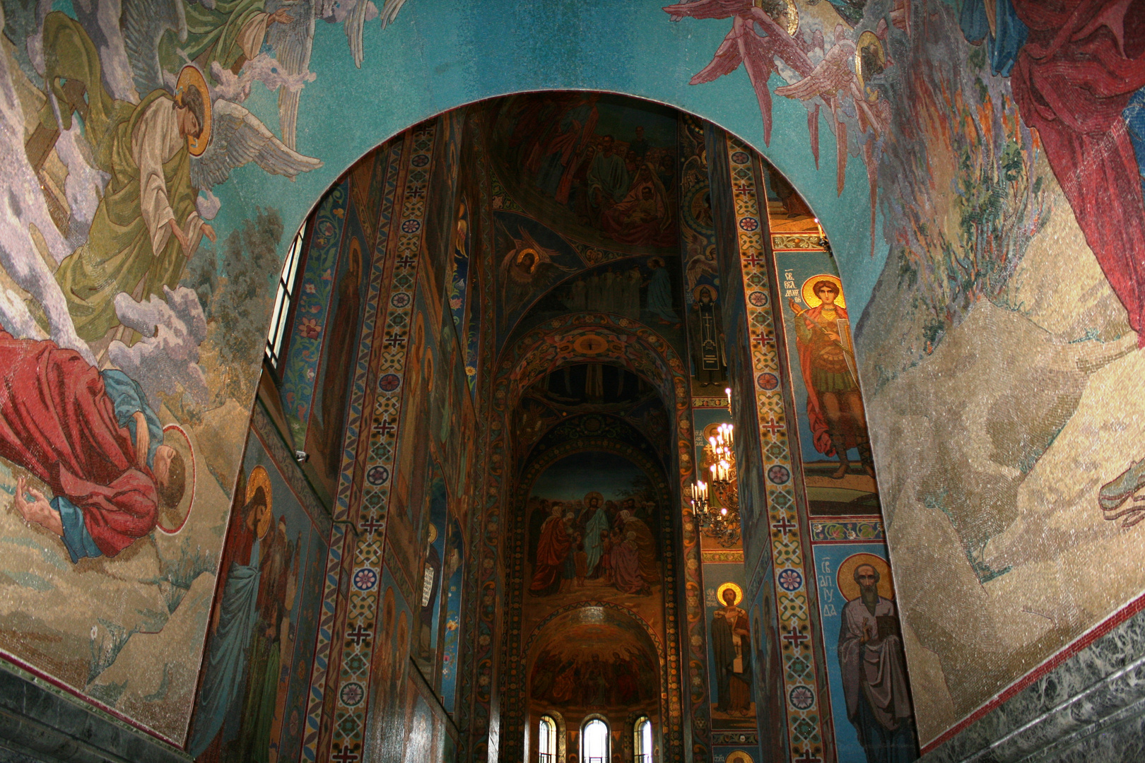 In der Kirche " Erlöser auf dem Blute" in Sankt Petersburg