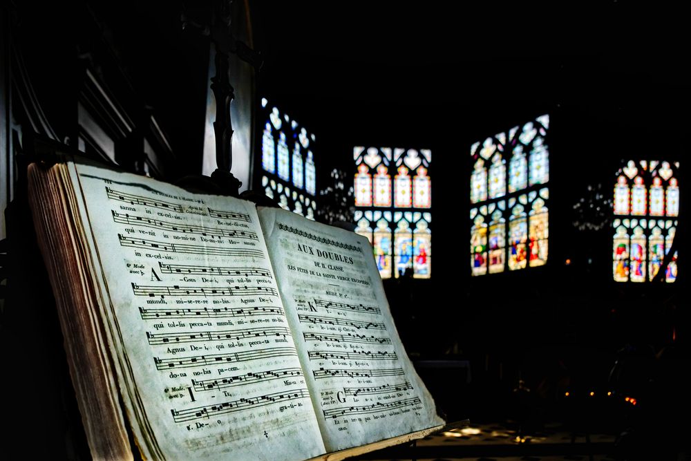 In der Kirche von Honfleur, Normandie