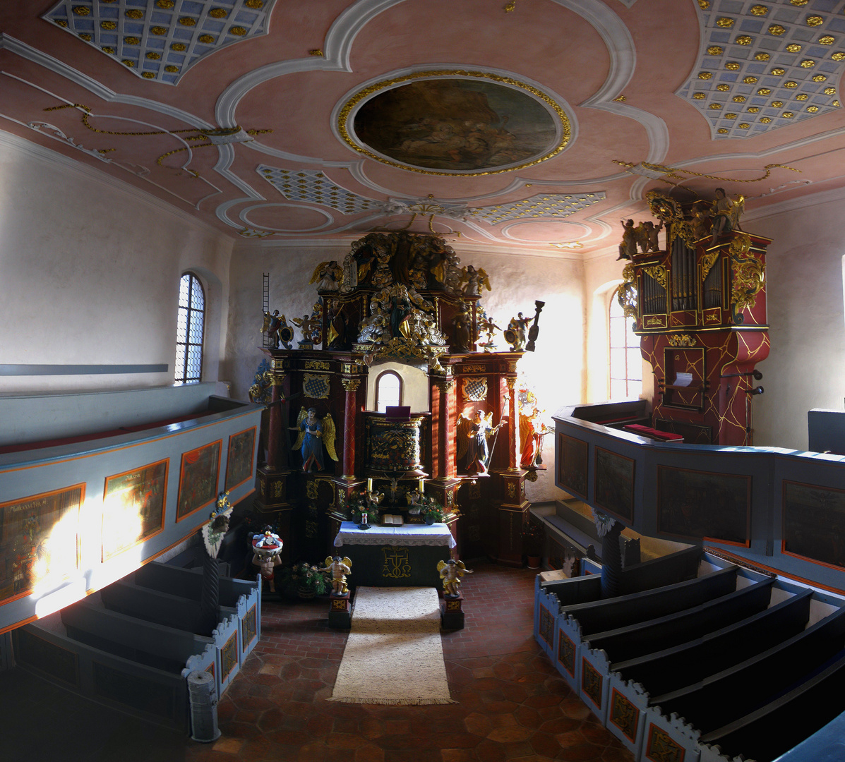 In der Klausstein Kapelle - Fränkische Schweiz