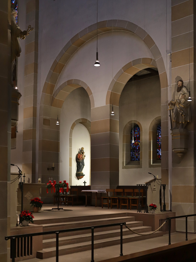 In der Klosterkirche Michaelsberg in Siegburg (2018_12_08_EOS 6D Mark II_9392_ji)